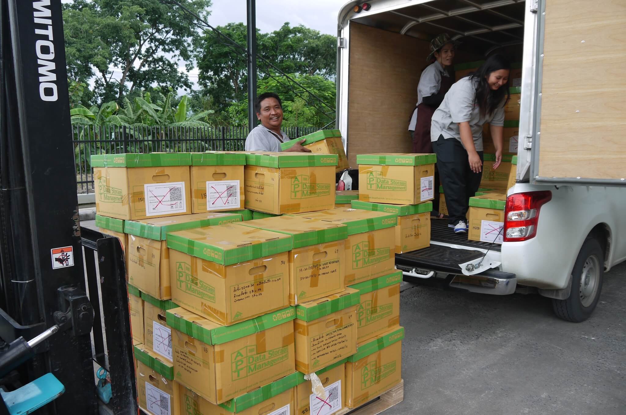 บริการรับเอกสาร